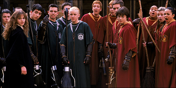 2002_harry_potter_and_the_chamber_of_secrets_043