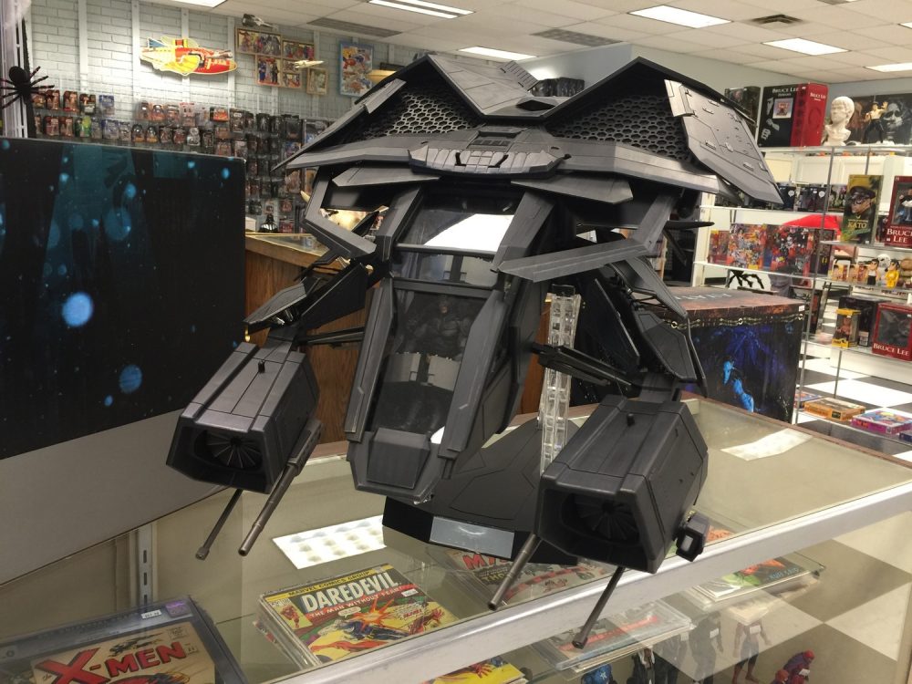  Batwing - Sideshow Collectibles