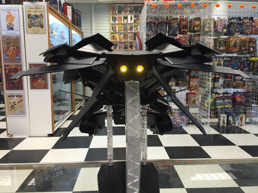  Batwing - Sideshow Collectibles