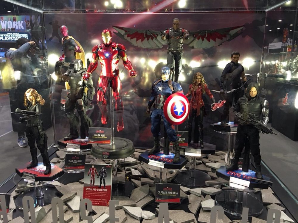 Captain America: Civil War Hot Toys