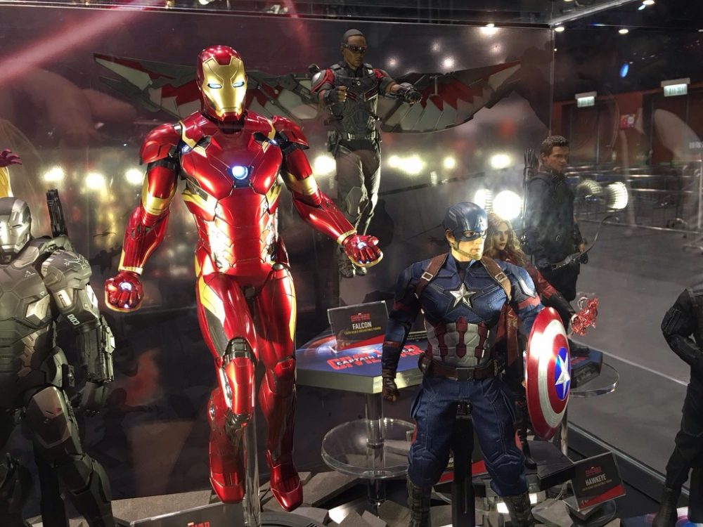 Captain America: Civil War Hot Toys