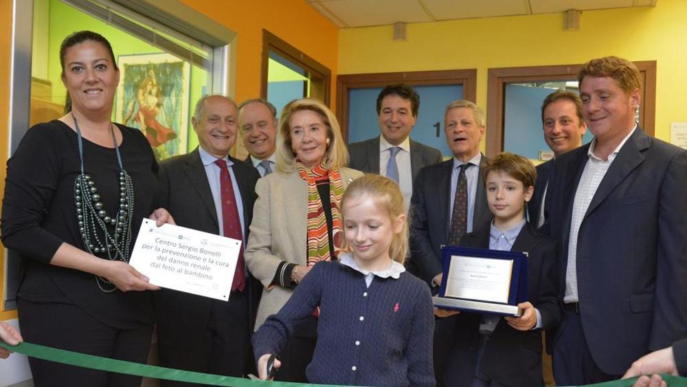 Davide Bonelli inaugura al centro dedicato al padre al Policlinico di Milano