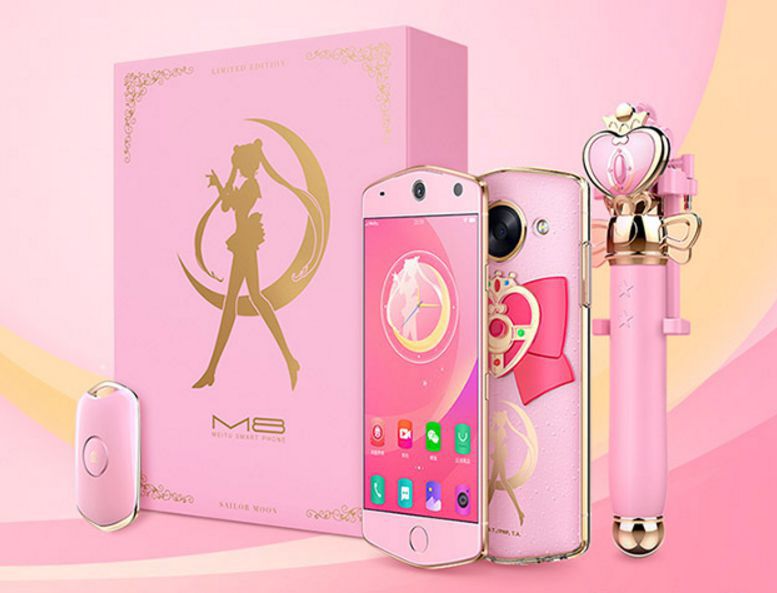 Sailor Moon smartphone