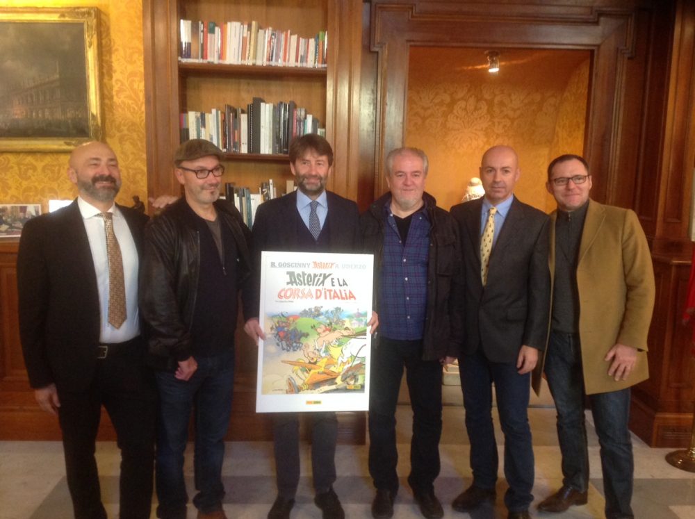 Asterix e la Corsa d'Italia: Franceschini, Ferri, Conrad, Lupoi e i rappresentanti di Hachette