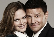 emilydeschanel_davidboreanaz_bones_190