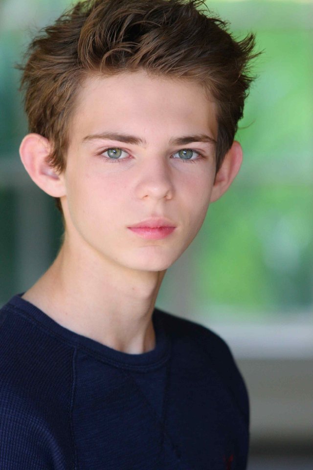 robbie_kay_OUAT