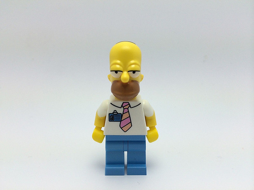 Lego_Homer_01