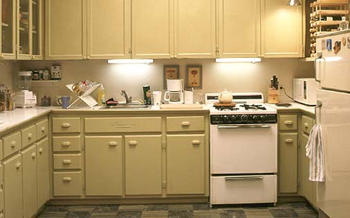 Carrie Bradshaw - kitchen