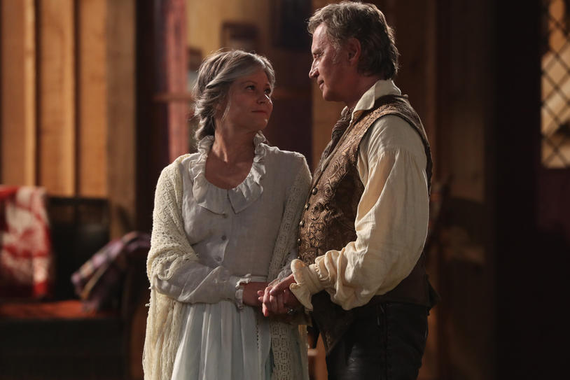 ONCE UPON A TIME - "Beauty" (ABC/Jack Rowand) ROBERT CARLYLE, EMILIE DE RAVIN