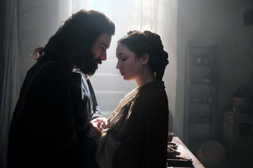 leonardo aidan turner matilda de angelis