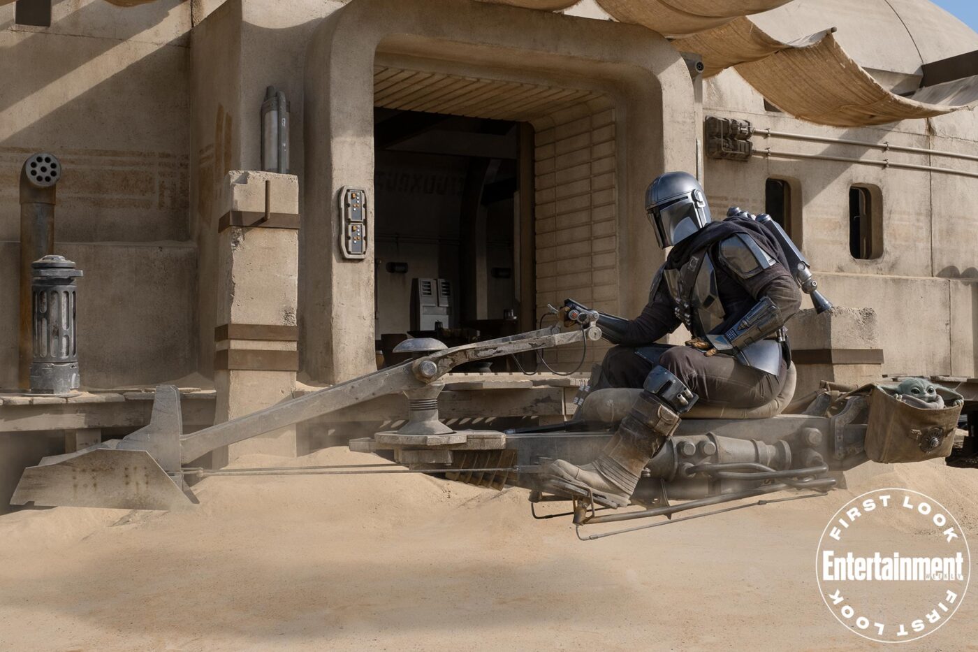 the mandalorian seconda stagione prime immagini mando a bordo